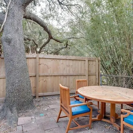 Flamingle In Fushia- Unit B- Steps To The Beach! Tybee Island Exterior foto
